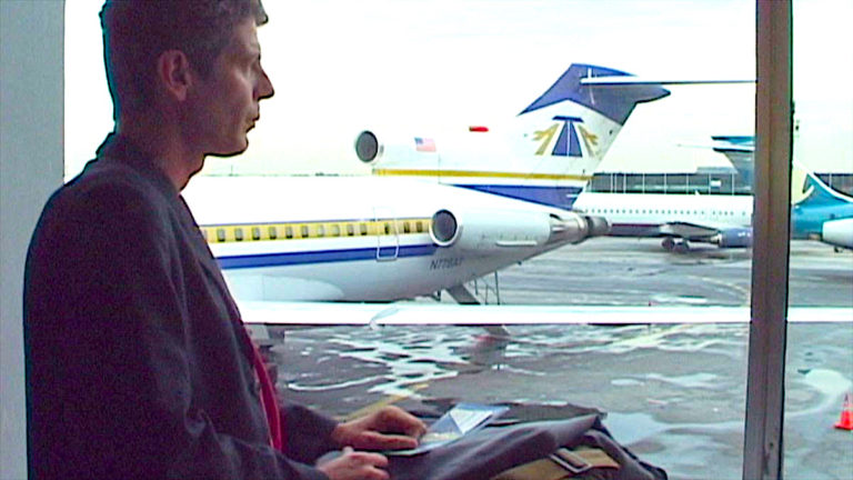 RoadrunnerBourdain2021