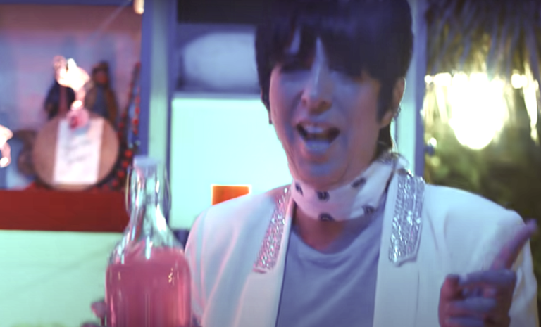 DianewarrensignsSeaside2021